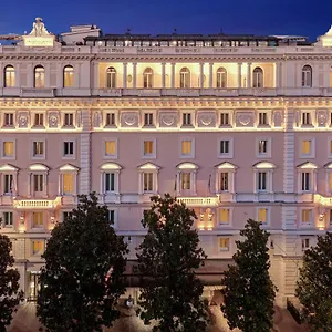 **** Otel Marriott Grand Flora İtalya